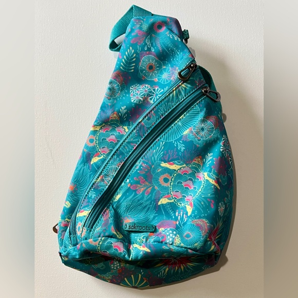 Sakroots On The Go Sling Backpack Eco Twill Deep Teal Seascape - Picture 9 of 10